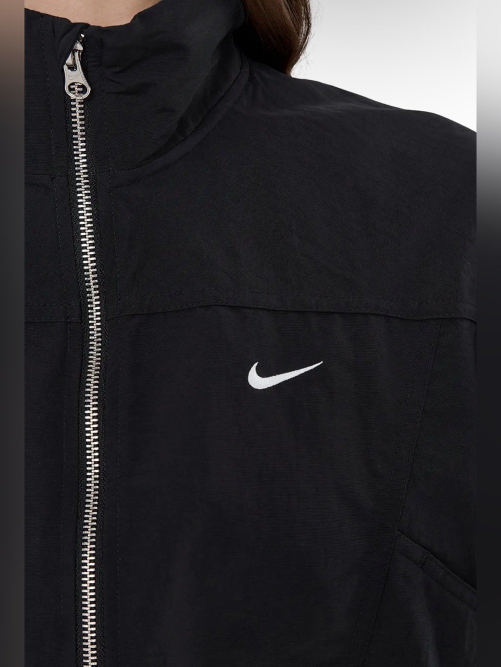 Nike Women's Sportswear Everything Wovens Repel UV Protection Jacket - Picture 5 of 6
